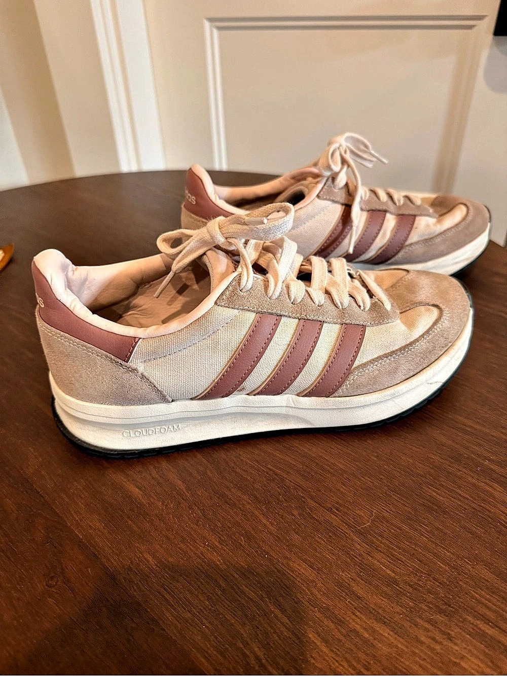 adidas Run 70s 2.0 Women's Pink & White Sneakers US 9